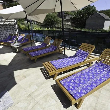 Marana - Five Bedroom Vikendica Cavoglave