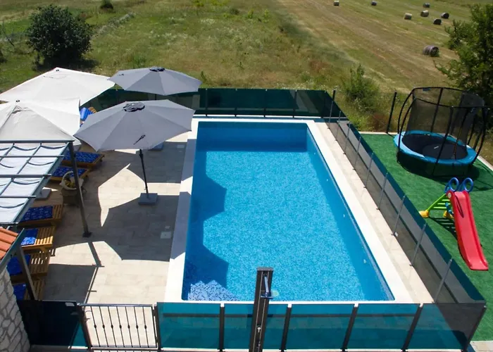 Vakantiehuis Marana - Five Bedroom *