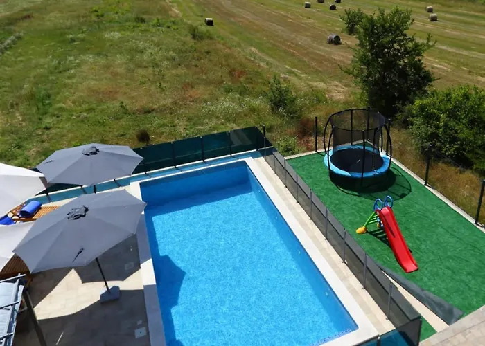 Vakantiehuis Marana - Five Bedroom *